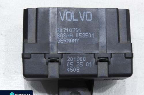 MODUŁ PODGRZEWANIA FOTELA VOLVO V50