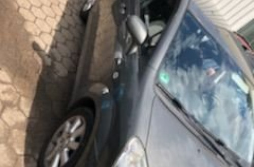 TOYOTA COROLLA VERSO D4D STACYJKA