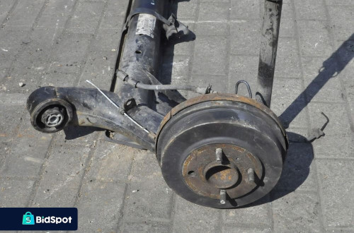 FORD FIESTA MK8 3D 5D ZAWIESZENIE BELKA TYŁ BĘBNY