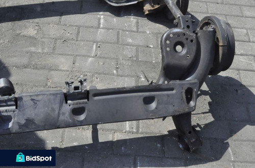 FORD FIESTA MK8 3D 5D ZAWIESZENIE BELKA TYŁ BĘBNY