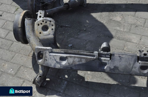 FORD FIESTA MK8 3D 5D ZAWIESZENIE BELKA TYŁ BĘBNY