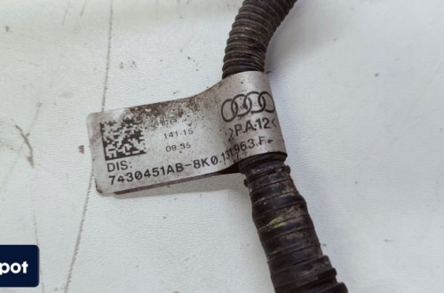 WĄŻ PRZEWÓD ADBLUE AUDI A4 A5 A6 8K0131963F