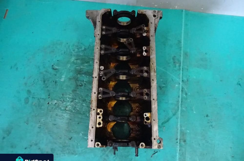 BLOK DÓŁ SILNIKA BMW E39 2.0B M54 NR27