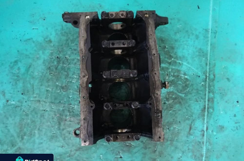 BLOK DÓŁ SILNIKA MAZDA 5 V 2.0 CITD RF5C NR39