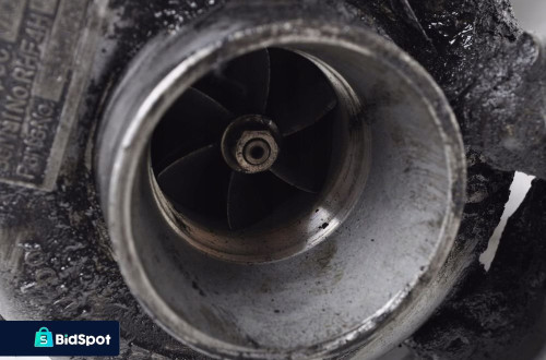 VOYAGER IV 2.5 2.8 CRD 141 150KM TURBINA 35242095F