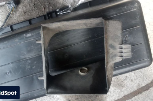 bmw e39 5 2.5tds wlot kanal powietrza chlodnicy 2246032
