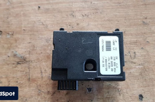 AUDI A3 8P CZUJNIK KĄTA SKRĘTU 1K0959654