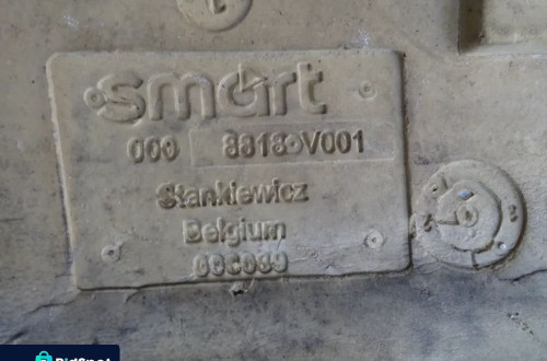 DYWAN PODŁOGA WYKŁADZINA PRZÓD SMART FORTWO I 98-03 NR149