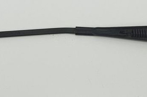RAMIE WYCIERACZKI PRAWE MERCEDES W245 EUROPA