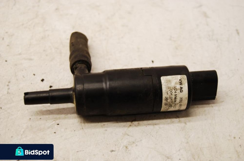 POMPKA SPRYSKIWACZY XENON 3B0955681A AUDI A4 B6 TT Q7