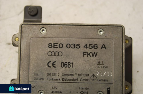 WZMACNIACZ ANTENY 8E0035456A AUDI A4 B6 B7