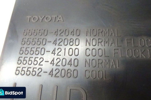 SCHOWEK PASAŻERA TOYOTA RAV4 III 2.2D-CAT  55550-42040