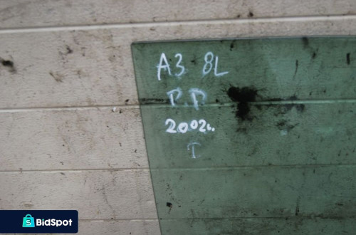 SZYBA DRZWI PRAWY PRZÓD AUDI A3 8L 3D 2000R./ 2002R./ 1999R./ 1997R./ 2001R.