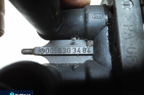 ELEKTROZAWÓR WODY MERCEDES CLK W208 0018303484