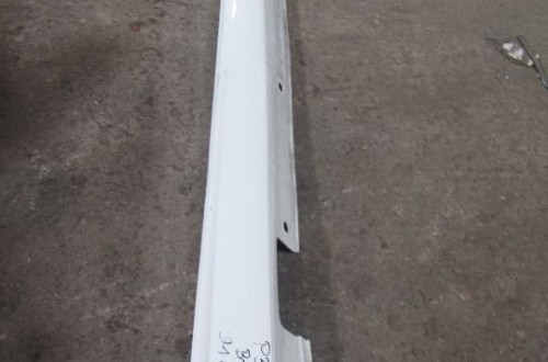 mercedes b-klasa w246 próg-nakładka progowa prawa