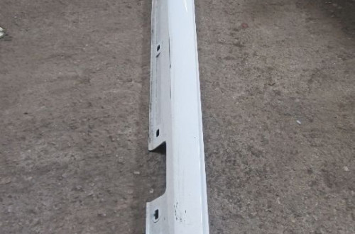 mercedes b-klasa w246 próg-nakładka progowa prawa