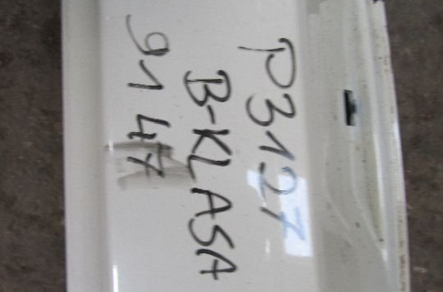 mercedes b-klasa w246 próg-nakładka progowa prawa