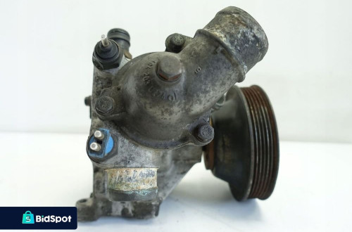 Mercedes W124 3.0 24V POMPA WODY R1042030274