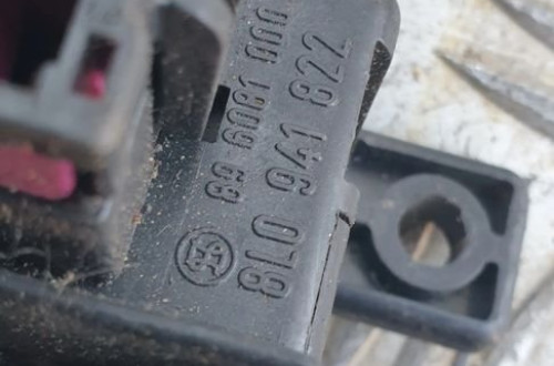 vw audi skoda skrzynka bezpieczników 8l0941822