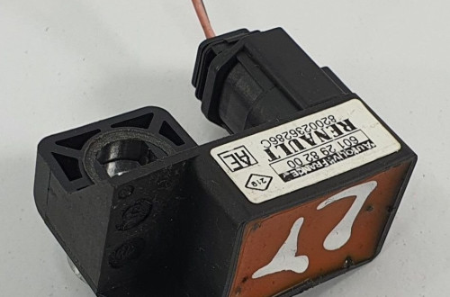 SENSOR UDERZENIOWY TYŁ RENAULT MEGANE II