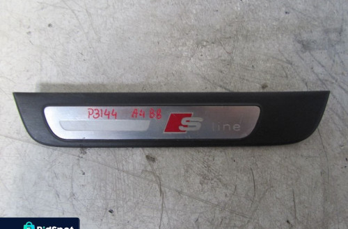 audi a4 b8 2.0 tdi nakładki na progi s-line