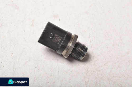 BMW E90 E91 2.0 D CZUJNIK CIŚNIENIA PALIWA