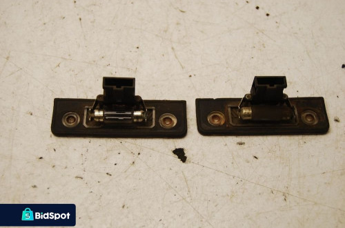 LAMPKA TABLICY REJESTRACYJNEJ 1Z0943021 SKODA OCTAVIA II 1Z0943021B