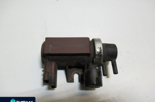 ELEKTROZAWÓR PODCIŚNIENIA VOLVO V 40 70096602