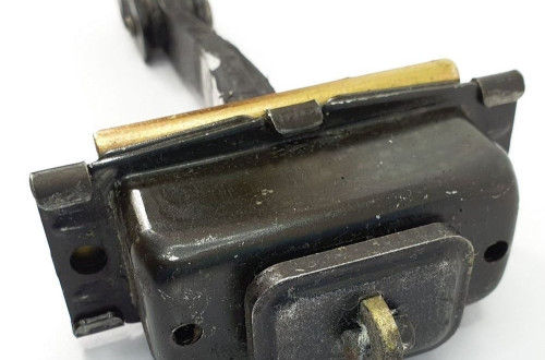 OGRANICZNIK DRZWI PRZÓD MERCEDES ML W163