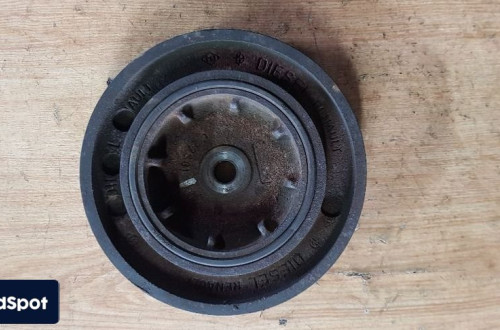 RENAULT LAGUNA II 1.9 DCI KOŁO PASOWE WAŁU C27581