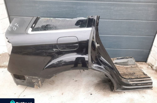 ĆWIARTKA BŁOTNIK PRAWY TYŁ TYLNA AUDI Q7 4L