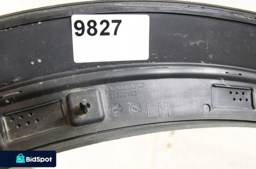 Listwa Nakładka Błotnik P Volvo V90 Cross Country