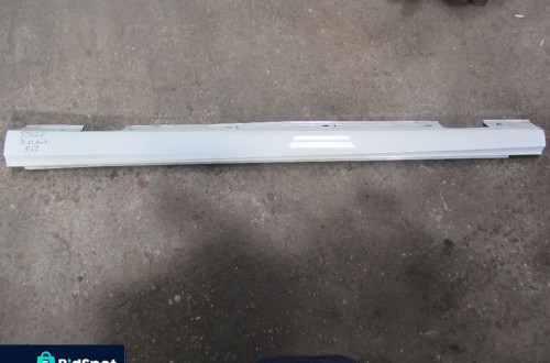 mercedes b-klasa w246 próg-nakładka progowa lewa