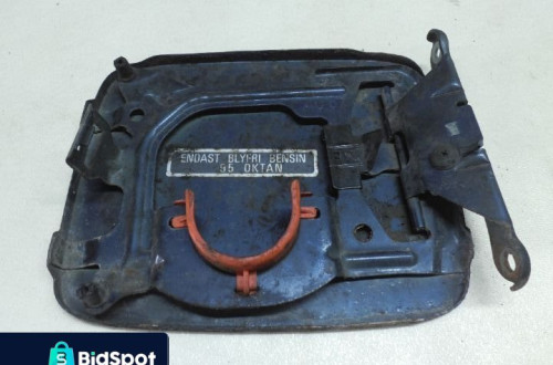 KLAPKA PALIWA NISSAN PRIMERA  P12 BENZYNA GRANATOWA