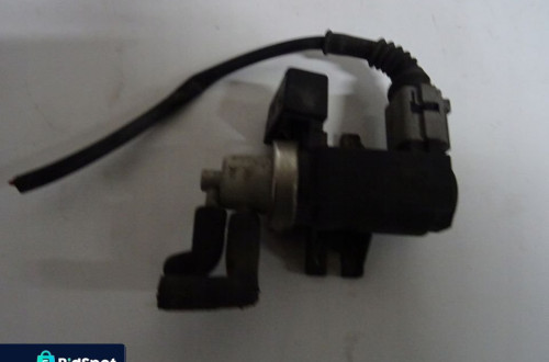 ZAWÓR 8E0906627B AUDI A4 B6