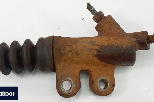 POMPKA SPRZĘGŁA WYSPRZĘGLIK HONDA CIVIC VI 1.4 16V