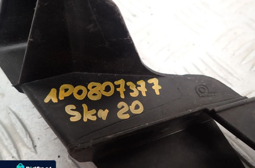 ŚLIZG ZDERZAKA LEWY TYŁ LEON II LIFT 1P0807377