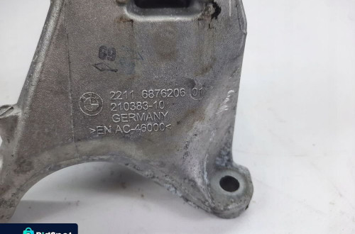 BMW 3 G20 G21 ŁAPA SILNIKA PRAWA 6876206 2.0i B48