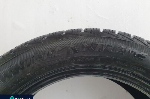 1 OPONA ZIMOWA Vredestein Wintrac Xtreme 205/60 16