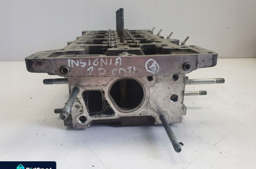 Opel Insignia 2.0 CDTI GŁOWICA CYLINDRÓW silnika