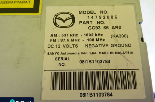 RADIO FABRYCZNE MAZDA 5 V 14792086 NR157