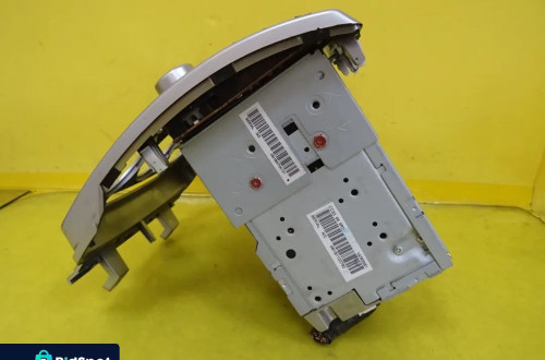RADIO FABRYCZNE MAZDA 5 V 14792086 NR157