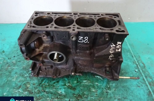 BLOK DÓŁ SILNIKA RENAULT CLIO II 1.4 F7 NR38