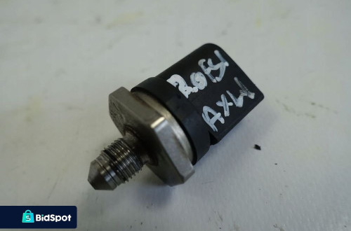 VW Touran 2.0 FSI AXW 03-15 ZAWÓR PALIWA CZUJNIK