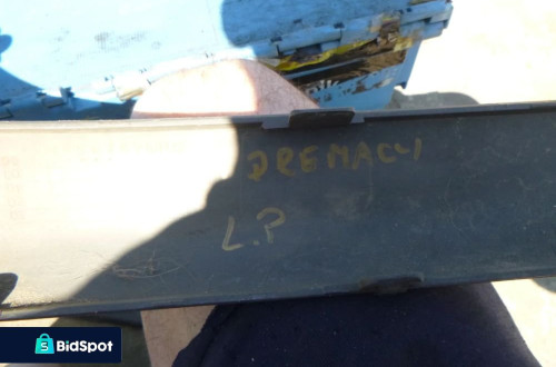 mazda premacy listwa zderzaka przod przednia lewa