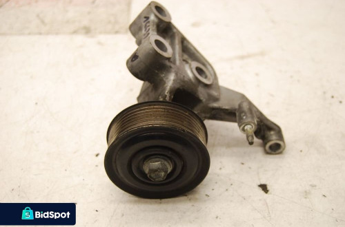 ŁAPA ROLKA NAPINACZA 1663126010 LEXUS IS 220 2.2D