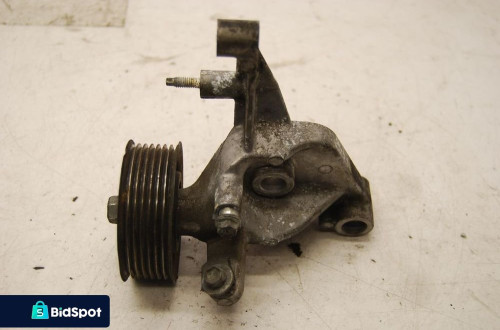 ŁAPA ROLKA NAPINACZA 1663126010 LEXUS IS 220 2.2D