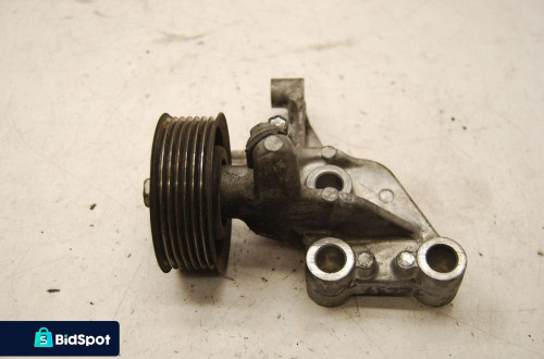 ŁAPA ROLKA NAPINACZA 1663126010 LEXUS IS 220 2.2D