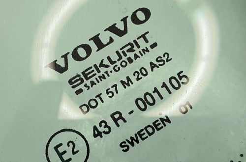 SZYBA KAROSERYJNA PRAWY TYŁ VOLVO S80