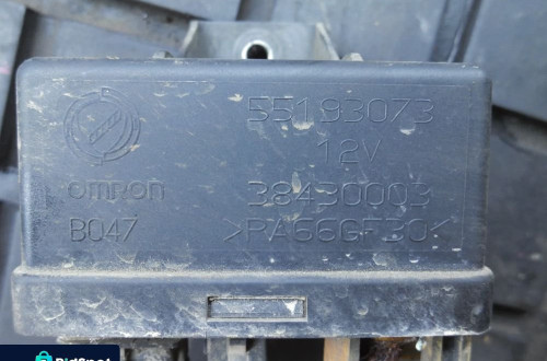 ALFA ROMEO 159 2.4 JTD PRZEKAŹNIK ŚWIEC 55193073 + WTYCZKI POSIADAM 3 SZT